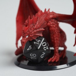 Dungeons & Dragons Red Dragon Die Keeper