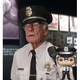 Funko Pop N°283 Marvel Captain America Winter Soldier Stan Lee (Smithsonian Guard) Exclusive Vinyl Figure