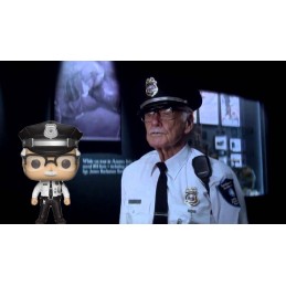 Funko Pop N°283 Marvel Captain America Winter Soldier Stan Lee (Smithsonian Guard) Exclusive Vinyl Figure