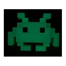 Funko Funko Pop Games Space Invaders 8 Bit Medium Invader Phosphorescent Vaulted Edition Limitée