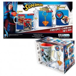 DC COMICS Coffret cadeau Superman Mug + Porte-clés + Badges