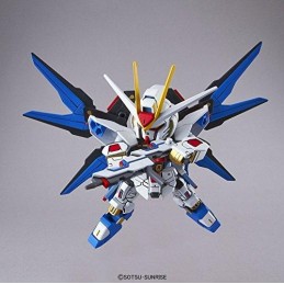 Bandai Gundam SD - EX Standard 066 Strike Freedom Gundam Building kit