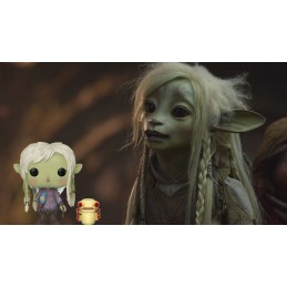 Funko Funko Television The Dark Crystal Deet With Baby Nurlock GITD Exclusive Vinyl Figure