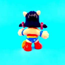 Looney Tunes Petunia Pig Wonder Woman Figurine d'occasion (Loose)