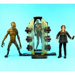 X-files Agent Dana Scully & Alien Cryopod Chamber second hand figures (Loose)