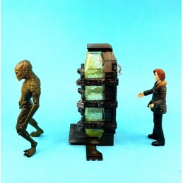 McFarlane Toys X-Files (Au delà du réel) Agent Dana Scully & Alien + Chambre Cryopode Figurines d'occasion (Loose)