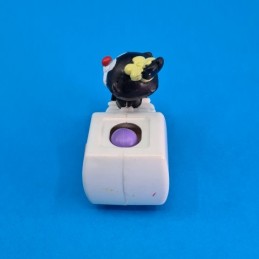 McDonald's Animaniacs - Dot on Ice Cream Wagon second hand figure (Loose)