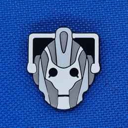 Doctor Who Cybermen Pin's d'occasion (Loose)