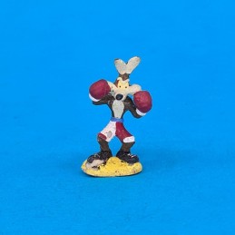 Looney Tunes Wile E. Coyote Boxe Figure second hand figure (Loose)
