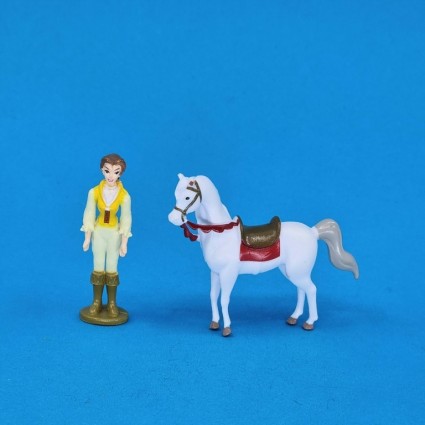 Disney La Belle et la Bête Belle avec son cheval Figurine d'occasion (Loose)