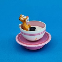 Bully Disney Winnie l'ourson - Tigrou Mad Hatter's Tea Cups Figurine d'occasion (Loose)