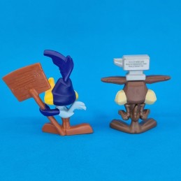 McDonald's Looney Tunes Road Runner & Coyote second hand figure (Loose)