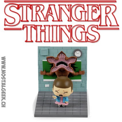 Stranger Things Eleven Vs. Demogorgon Diorama Figure