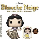 Funko Pop Disney Ultimate Princess Snow White (Gold) with pin Exclusive Vinyl Figure