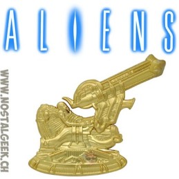 Alien XL pin's premium plaqué or 24k Édition limitée 5000 exemplaires