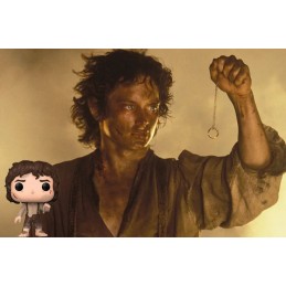 Funko Funko Pop N°1389 SDCC 2023 Le Seigneur des Anneaux Frodon with the ring Edition Limitée