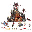 LEGO - 70323 - Nexo Knights - Jeu de Construction - Le repaire volcanique de Jestro 