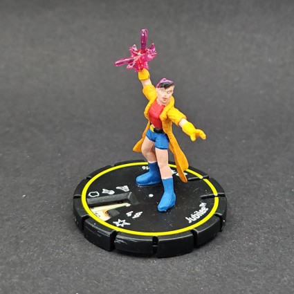 Wizkids Heroclix Marvel Jubilee second hand figure (Loose) Wizkids Heroclix Marvel Jubilee second hand figure (Loose)