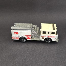 Matchbox Matchbox Pierce Dash Fire Engine Used die cast car (Loose)
