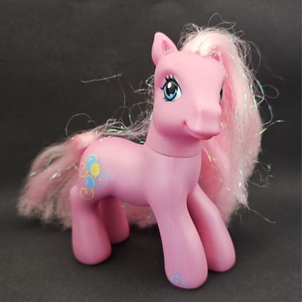 Hasbro Mon Petit Poney Pinkie Pie second hand figure (Loose) Hasbro Mon Petit Poney Pinkie Pie second hand figure (Loose)