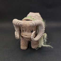 Star Wars Micro machines Bantha Used Figure