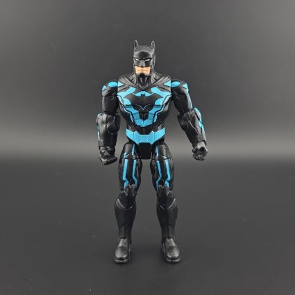 DC Batman Bat-Tech Suit Used figurine (Loose) DC Batman Bat-Tech Suit Used figurine (Loose)
