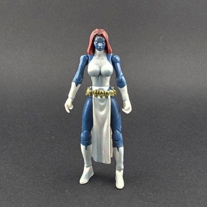 Hasbro Marvel X-men Mystique Used figurine (Loose)