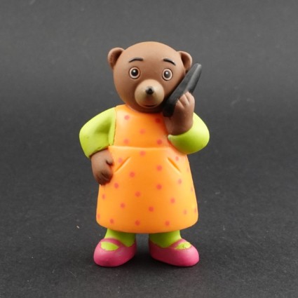 Petit Ours Brun Petite Oursonne au téléphone Figurine d'occasion (Loose)