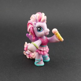 Hasbro Mon Petit Poney Ponyville Starsong Figurine d'occasion (Loose).