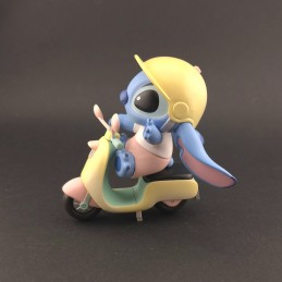 Miniso Lilo & Stitch Galaxy Adventures Scooter Figurine d'occasion (Loose)
