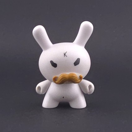 Kidrobot Swatch x Kidrobot Dunny GJ130 Frank Kozik Ski Instructor Gebrauchte Figur (Loose)