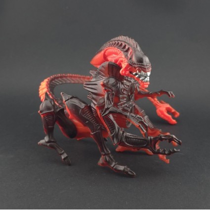 Kenner Aliens Killer Crab Alien Used figurine (Loose)